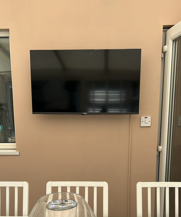 FLAT PANEL TV INSTALLATION  